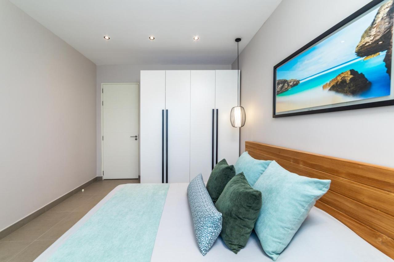 One Bay Residence - Apartment 12 - Apartment In Pereybere Pereybere Beach Exterior foto